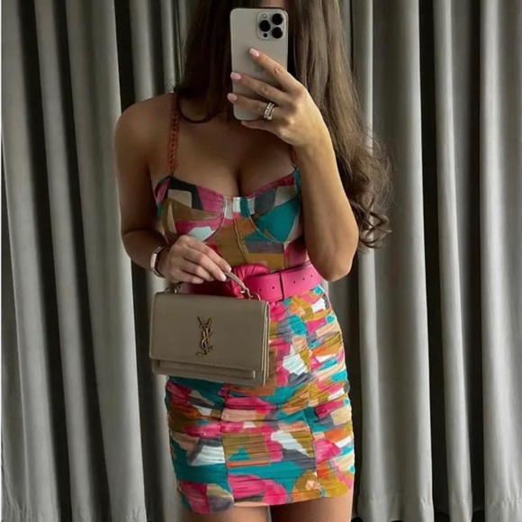 BNWT CHAIN STRAP PRINT DRESS SZ SM - Picture 8 of 16